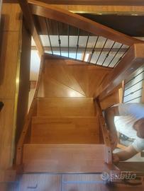 Blocco scala a giorno e 2 lampadari vintage