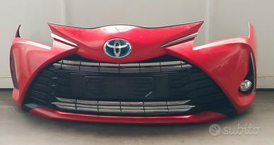 Paraurti anteriore Toyota Yaris