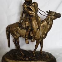 statua vintage  in bronzo di Cosacco a cavallo
