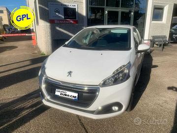 Peugeot 208 PureTech 82 3p. GPL Access
