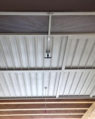 Portone garage basculante 260x 250con finestrino