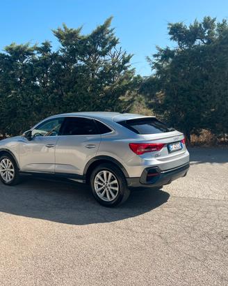 Audi q3 35 sport back