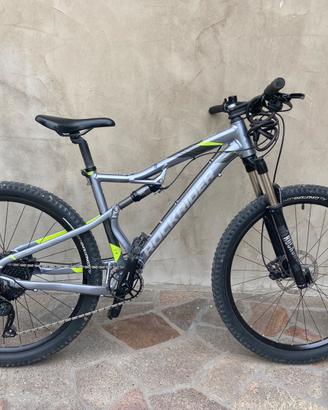 Rockrider ST900S