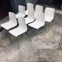 4 Sedie di design da cucina oppure sala d’attesa