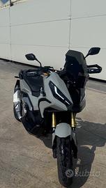 X-adv 750