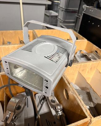 FARO PROIETTORE FOSNOVA TRIAL ONE IODURO 70W 4000K
