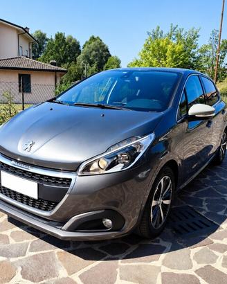 PEUGEOT 208 1° serie PureTech 82 5 porte Allure