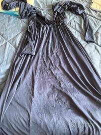 Vestito e pantaloncini