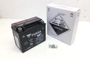 PIAGGIO VESPA GTS SUPER ABS KM 0 300 BATTERIA YUAS