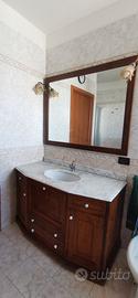 Mobile contenitore da bagno con marmo, specchio 