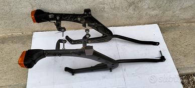 Supporti GIVI Valigie Laterali Honda Transalp 600