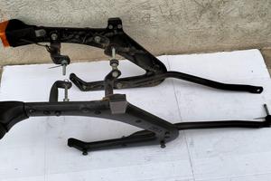 Supporti GIVI Valigie Laterali Honda Transalp 600