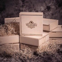 Wooden Box: box in legno con pendrive USB 3.0