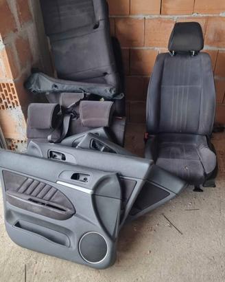 Sedili e pannelli alfa 159 sw