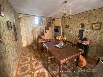 Casa, Galati Mamertino.
