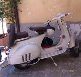 Vespa 150 VBB2T del 1965 - targa FMI