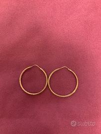 Orecchini a cerchio in argento