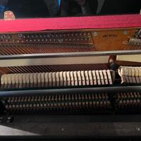 pianoforte verticale 