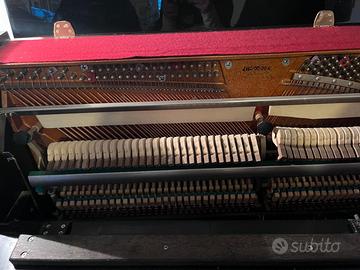 pianoforte verticale 