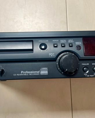 Masterizzatore Tascam CD-RW 750
