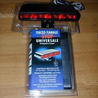 Terzo fanale / stop universale ,