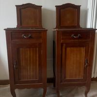 Comodini antichi