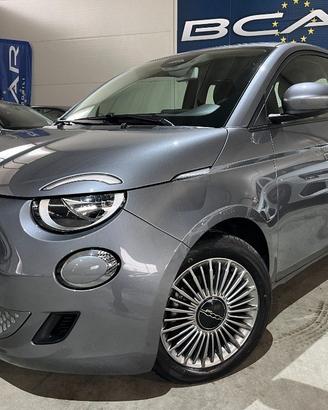 FIAT 500 Berlina 42 kWh Icon Navi/Telecam+Park/S