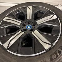 cerchi lega + gomme invernali BMW IX (2022)
