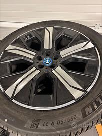 cerchi lega + gomme invernali BMW IX (2022)