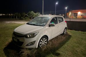 Hyundai i20 i20 1.2 5P Sound Edition