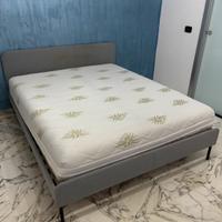 Letto matrimoniale ikea
