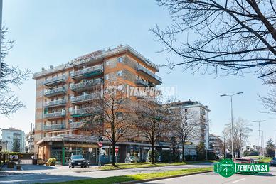 APPARTAMENTO CON TERRAZZA IN VIA CARDUCCI!