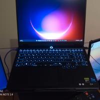 Gaming - Piccolo Potente Robusto Elegante - NUOVO