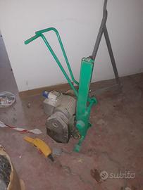 Montacarichi con cavalletti