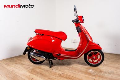 VESPA PRIMAVERA 125 RED - 2024