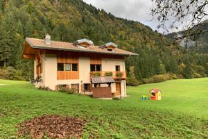 Chalet immerso nel verde
