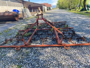 Trattore erpice X prati erbosi