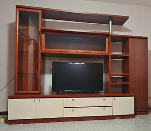 armadio da soggiorno 