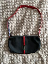 Borsa a spalla Piero Guidi nera dettagli rossi