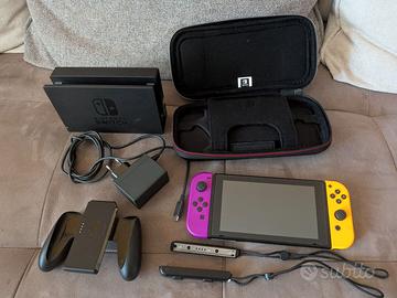 Nintendo Switch compleata con accessori originali