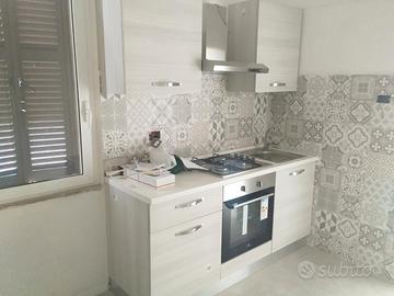 Appartamento Ristrutturato Via Trevi RIF. B827 Via
