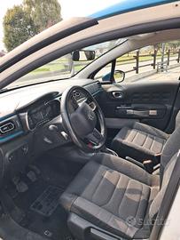 Citroen c3 Diesel bianca, tettino azzurro