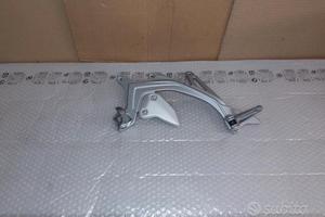 staffa pedana sinistra brutale 800 800rr