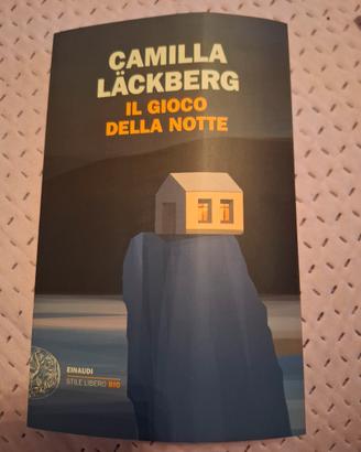 "il gioco della notte" di Camilla Läkberg