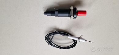 Pulsante accenditore piezoelettrico