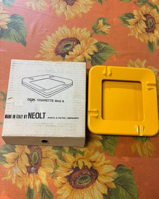 NEOLT Posacenere di design giallo