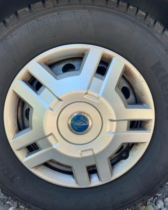 Set gomme e cerchi per camper 215 70 15 C