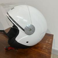 Casco jet