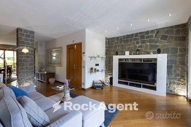 APPARTAMENTO FINEMENTE RISTRUTTURATO