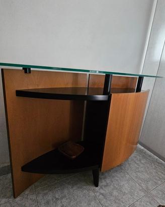 Mobile con piano in vetro